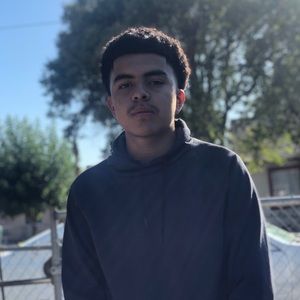 Meet your Posher, Andres